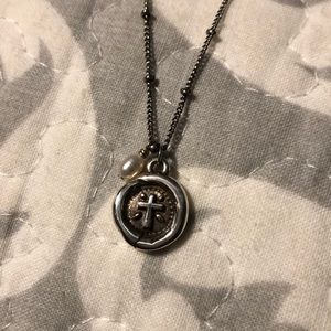Brighton necklace Faith petit pendant cross pearl